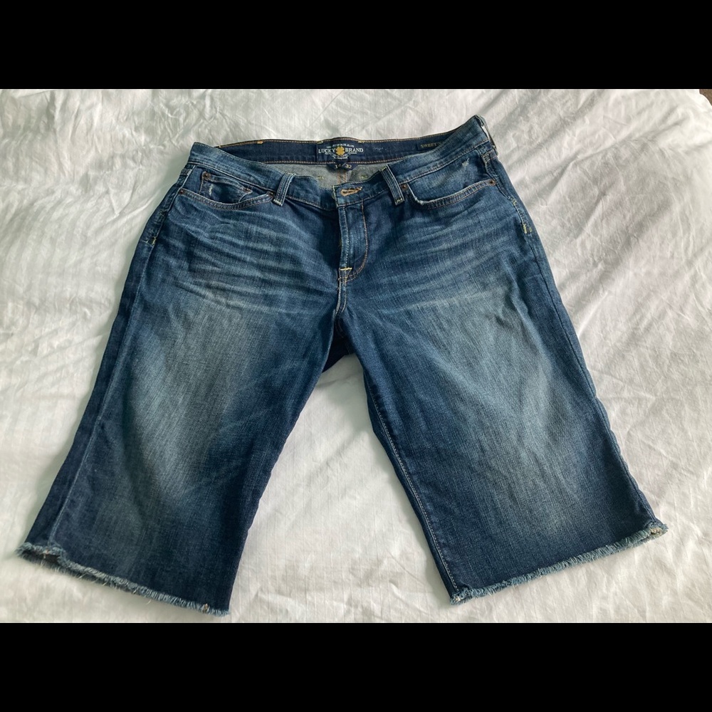 Lucky Brand Sweet N Low Bermuda Shorts